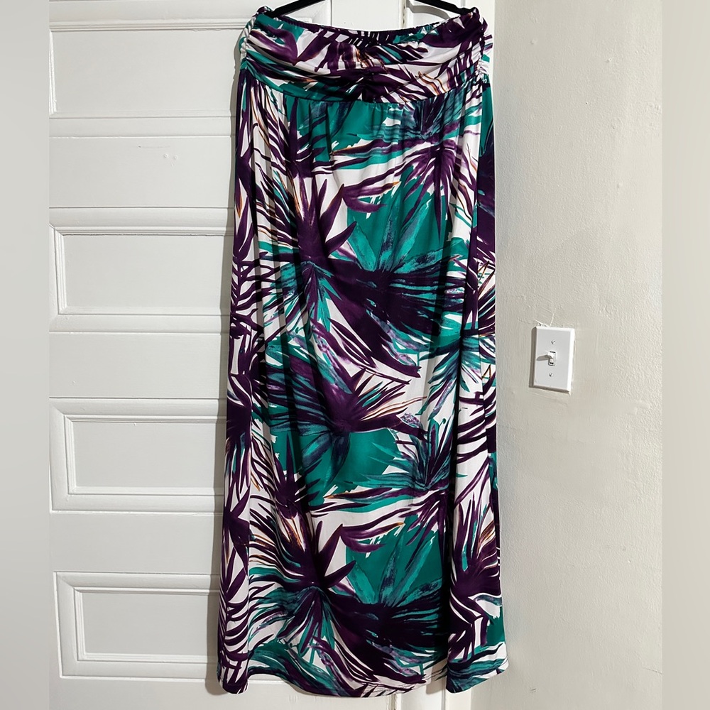 Hypnotik Maxi Dress! Super soft and stretchy! Strapless